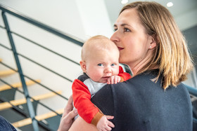 photographe portrait lifestyle family à Bressuire, Parthenay, Niort, Les Herbiers, Cholet . déplacements en Deux Sèvres, Vendée, Maine et Loire, et sur toute la france.