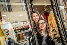 photographe portrait lifestyle family à Bressuire, Parthenay, Niort, Les Herbiers, Cholet . déplacements en Deux Sèvres, Vendée, Maine et Loire, et sur toute la france.