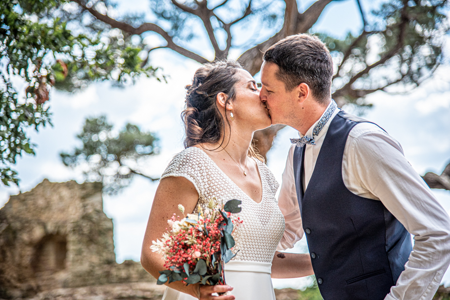 photographe de mariage dans les Deux Sèvres, la Vendée, et le Maine et Loire.Photographe à Bressuire, Parthenay, Niort, Les Herbiers, Cholet, et Saumur.