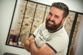 photographe portrait lifestyle family à Bressuire, Parthenay, Niort, Les Herbiers, Cholet . déplacements en Deux Sèvres, Vendée, Maine et Loire, et sur toute la france.