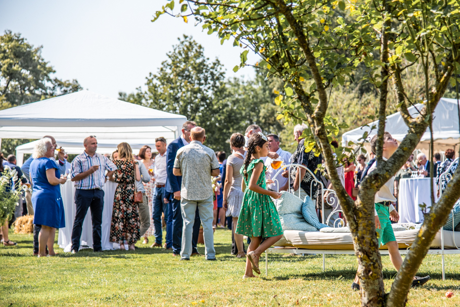 photographe de mariage dans les Deux Sèvres, la Vendée, et le Maine et Loire.Photographe à Bressuire, Parthenay, Niort, Les Herbiers, Cholet, et Saumur.