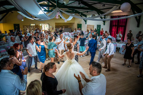 photographe de mariage dans les Deux Sèvres, la Vendée, et le Maine et Loire à Bressuire, Niort, Cholet, Les Herbiers.