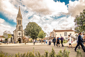 photographe de mariage dans les Deux Sèvres, la Vendée, et le Maine et Loire.Photographe à Bressuire, Parthenay, Niort, Les Herbiers, Cholet, et Saumur.