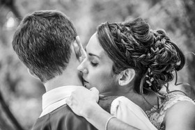 photographe de mariage dans les Deux Sèvres, la Vendée, et le Maine et Loire.Photographe à Bressuire, Parthenay, Niort, Les Herbiers, Cholet, et Saumur.