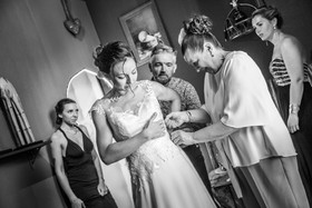 photographe de mariage dans les Deux Sèvres, la Vendée, et le Maines et Loire. Photographe à Bressuire, Parthenay, Niort, Les Herbiers, Cholet, et Saumur.