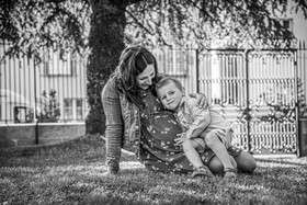 photographe portrait lifestyle family à Bressuire, Parthenay, Niort, Les Herbiers, Cholet . déplacements en Deux Sèvres, Vendée, Maine et Loire, et sur toute la france.