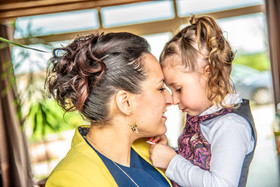 photographe portrait lifestyle family à Bressuire, Parthenay, Niort, Les Herbiers, Cholet . déplacements en Deux Sèvres, Vendée, Maine et Loire, et sur toute la france.