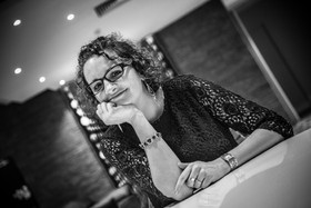 photographe portrait lifestyle family à Bressuire, Parthenay, Niort, Les Herbiers, Cholet . déplacements en Deux Sèvres, Vendée, Maine et Loire, et sur toute la france.