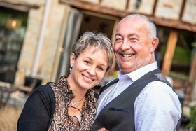 photographe portrait lifestyle family à Bressuire, Parthenay, Niort, Les Herbiers, Cholet . déplacements en Deux Sèvres, Vendée, Maine et Loire, et sur toute la france.