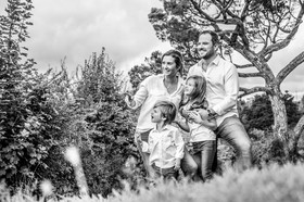 photographe portrait lifestyle family à Bressuire, Parthenay, Niort, Les Herbiers, Cholet . déplacements en Deux Sèvres, Vendée, Maine et Loire, et sur toute la france.